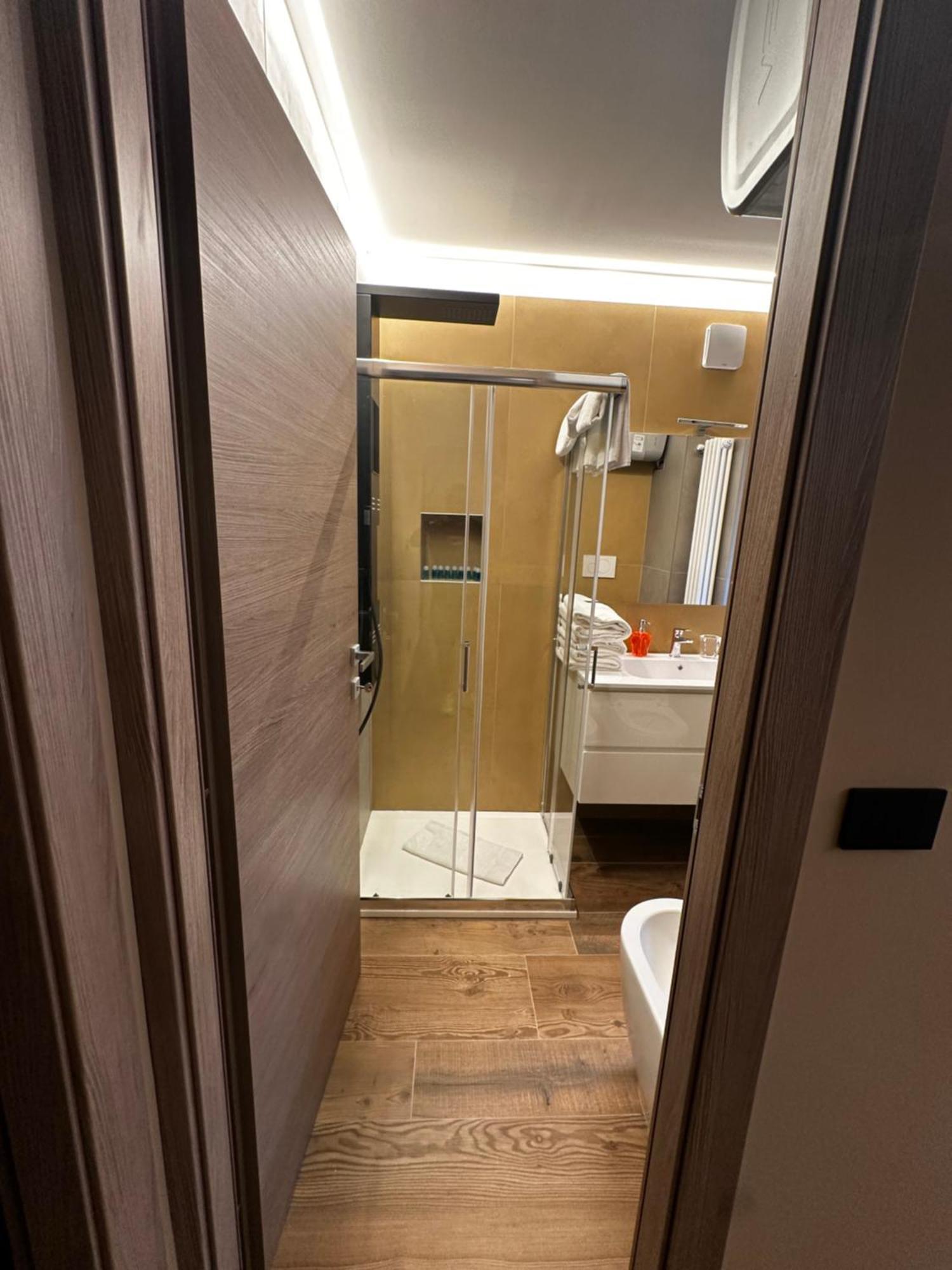 Aosta Center Holidays Apartments Buitenkant foto